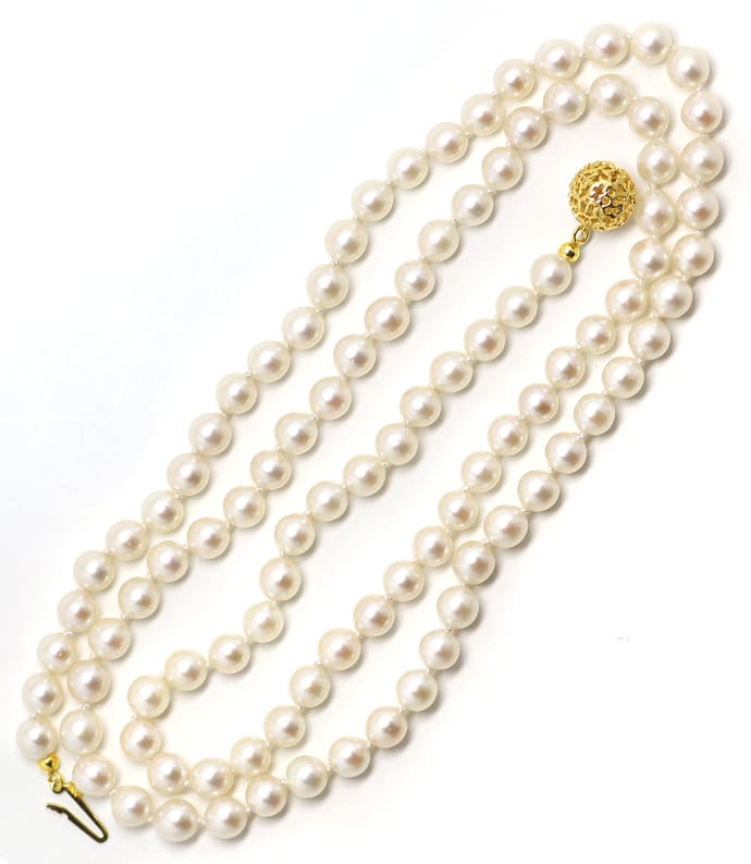 Foto 4 - Lange Akoya Perlenkette, durchbrochenes Kugelschloß, S1718
